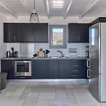 Iokasti Luxury With Private Pool & Sea Views-12 Guests